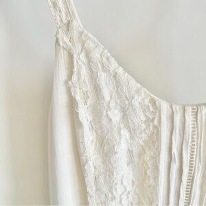 🍦A&F Sundress with Lace + Sequins